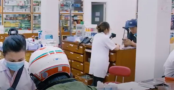 Tiệm bán thuốc kéo dài quan hệ Tiệm bán thuốc kéo dài quan hệ